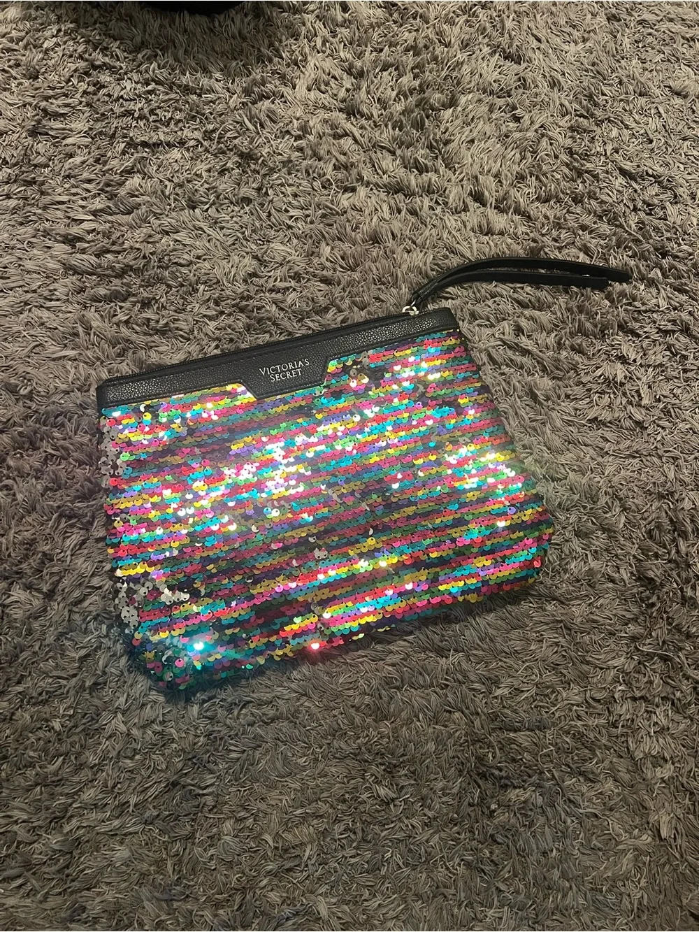 Victoria's Secret black Multicolor rainbow Sequin Cosmetic Pouch make up bag NEW